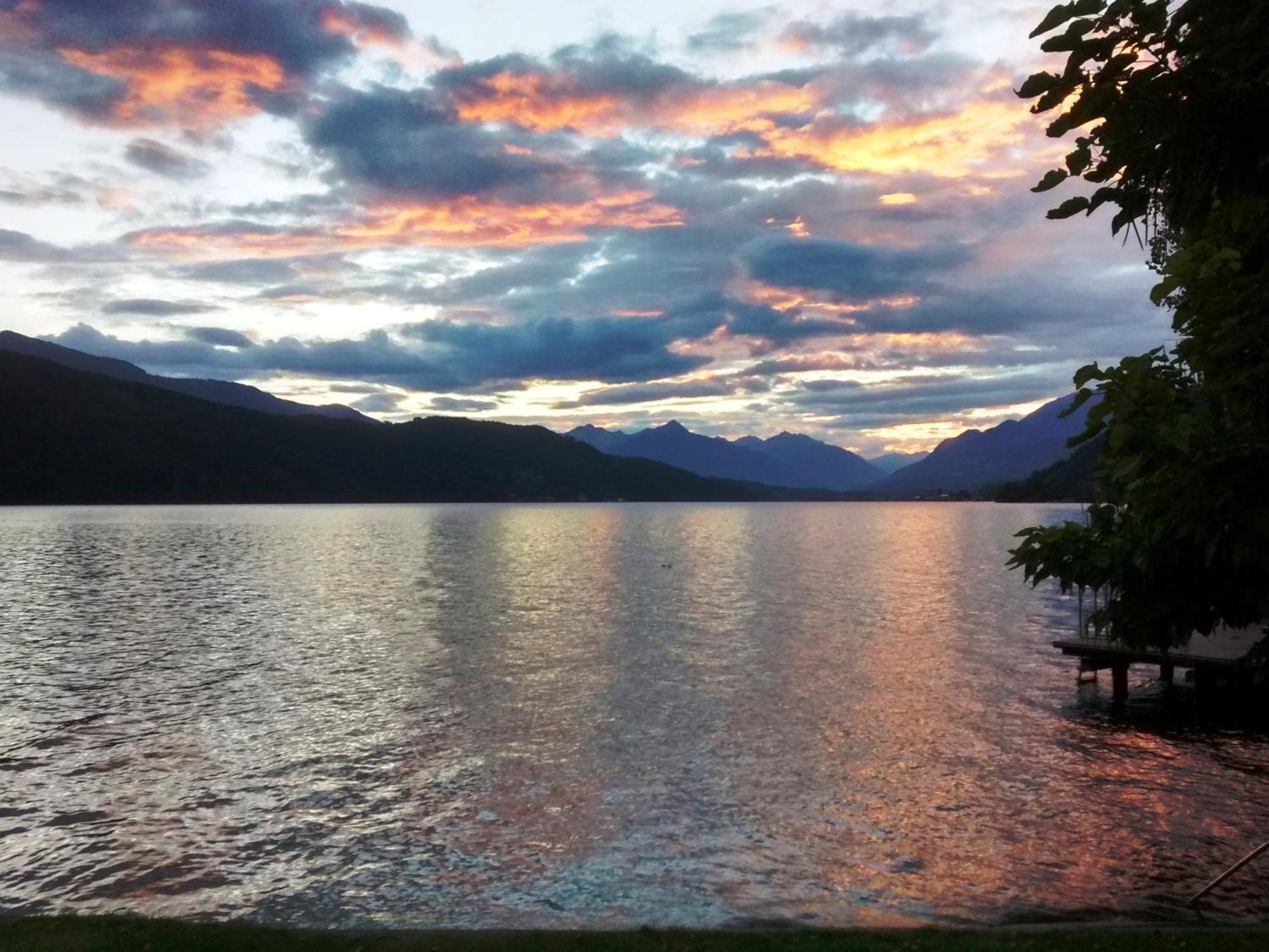 Ferienwohnungen Fischerhaus - Direkt Am See Millstatt Ngoại thất bức ảnh
