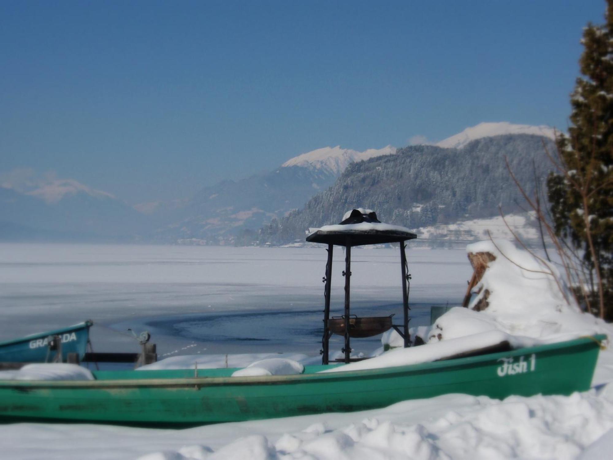 Ferienwohnungen Fischerhaus - Direkt Am See Millstatt Ngoại thất bức ảnh