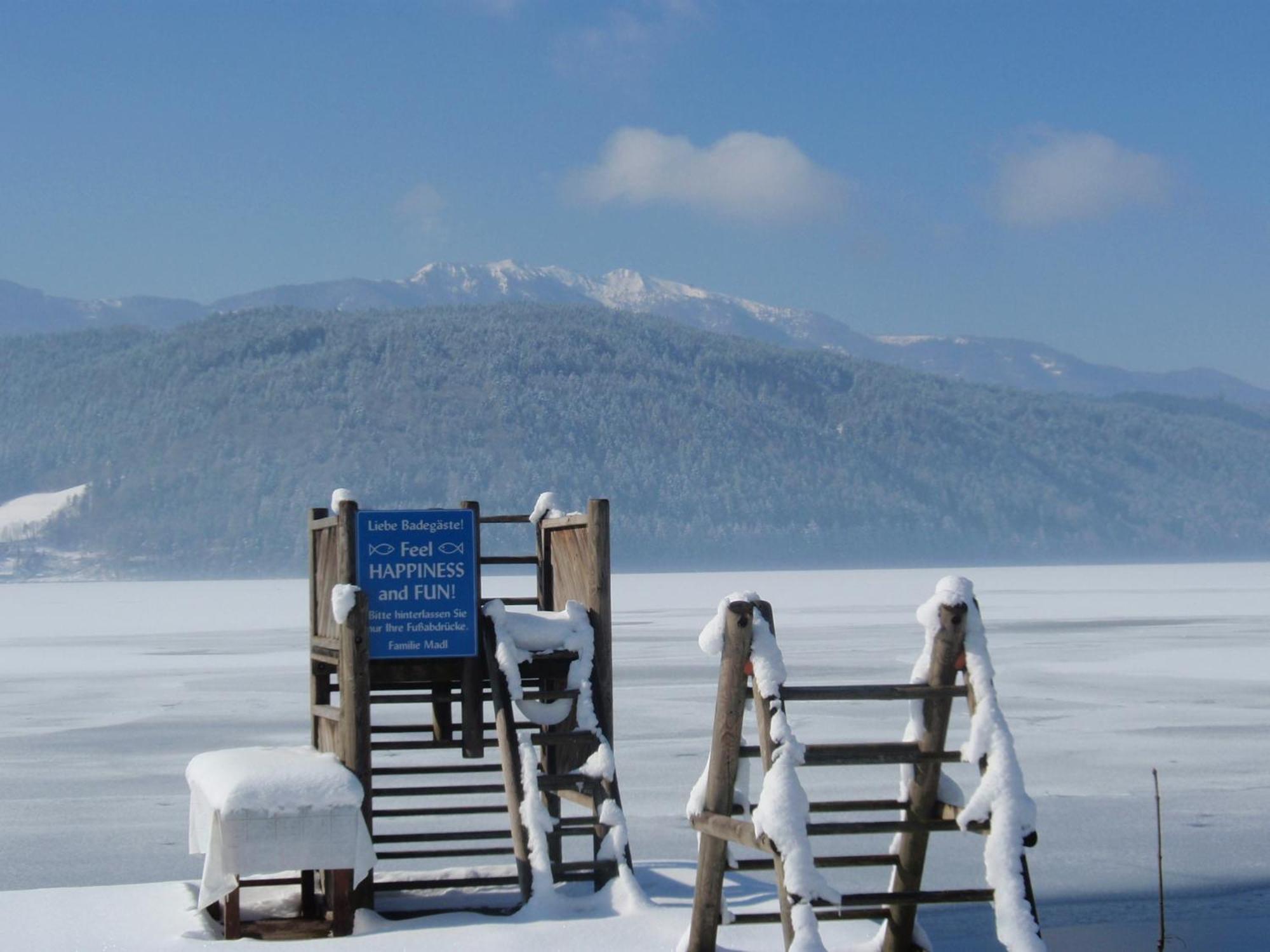 Ferienwohnungen Fischerhaus - Direkt Am See Millstatt Ngoại thất bức ảnh