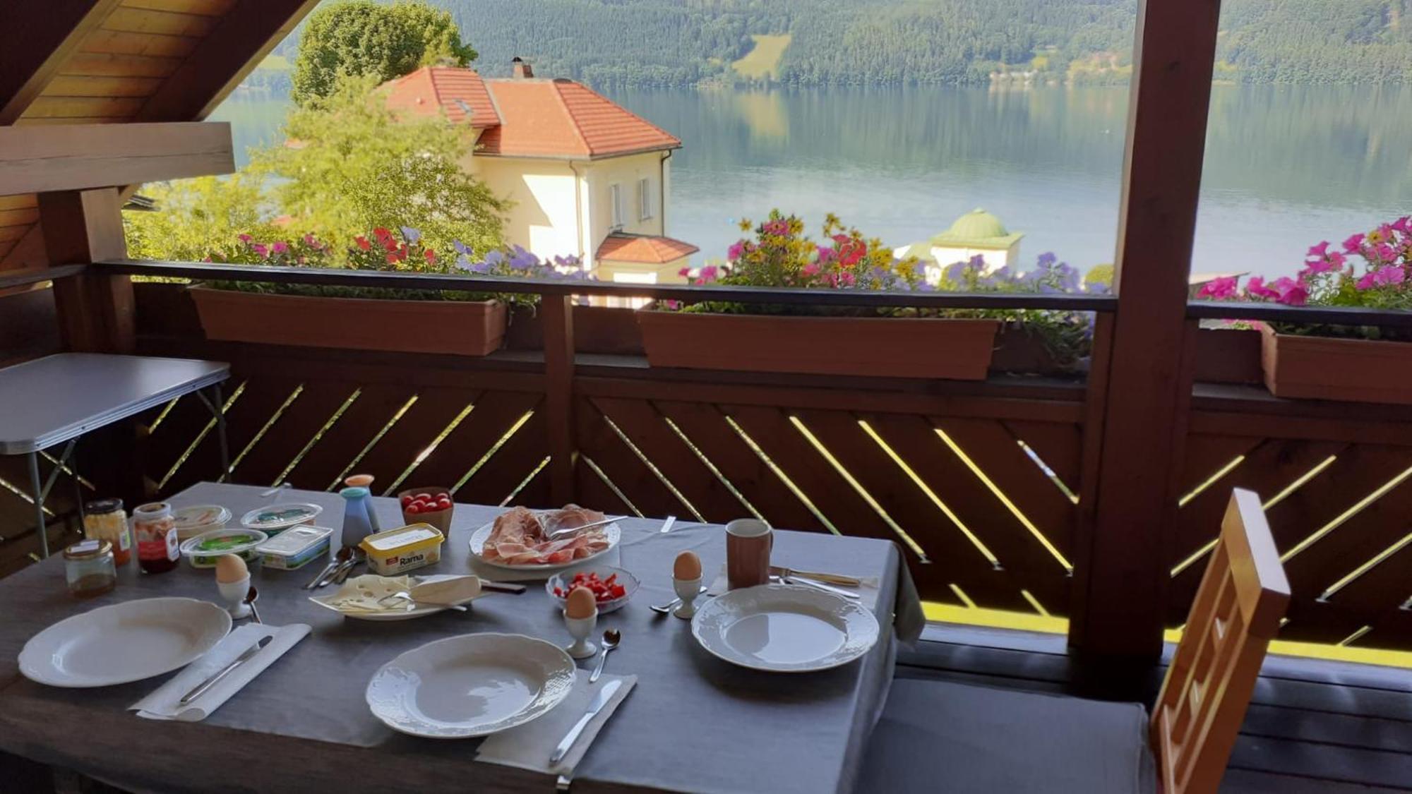 Ferienwohnungen Fischerhaus - Direkt Am See Millstatt Ngoại thất bức ảnh